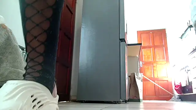 KinkyJXxX 现场XXX聊天