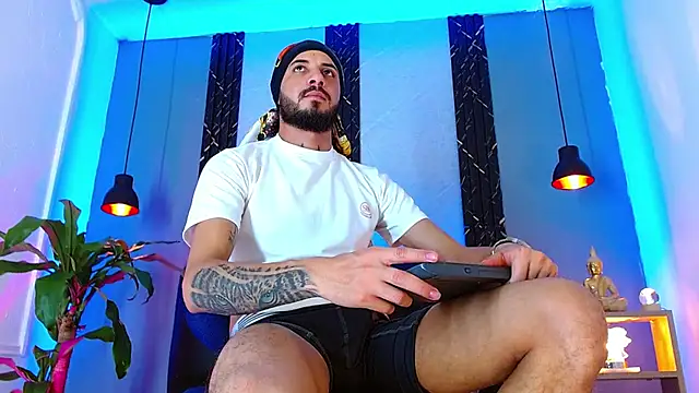 XXX chat uživo modela Erick_Wall