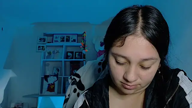 KOREN_JALAA's Live XXX Chat