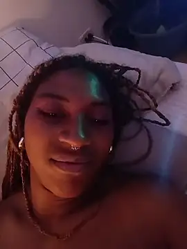 EvonyFoxxx's Live XXX Chat