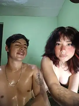 Chatroom XXX en direct de DaniRand