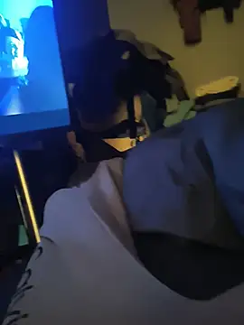 MrMighty0ne Live XXX-chat