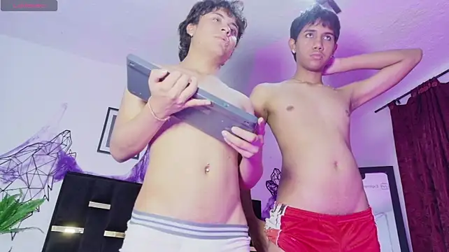 แชท XXX สดของ Kev_cook