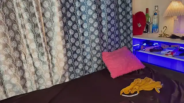 دردشة Miss_flirty69 الجنسية المباشرة