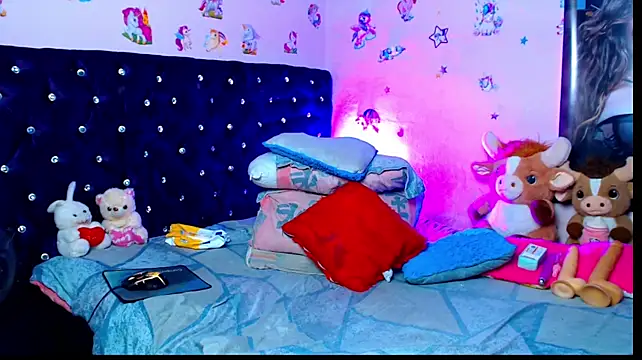 ShantalsSecretn Live XXX chat