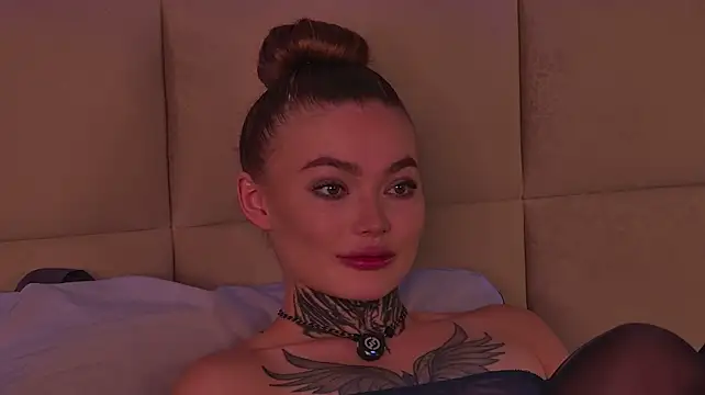 AriWild Chat XXX live