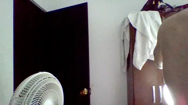 Kenner_fox77 – Live XXX-chat