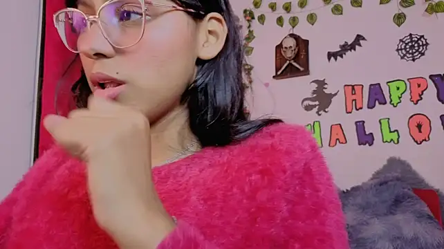 แชท XXX สดของ PaulaCutexs