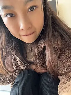 Lajiao-55's Live XXX Chat
