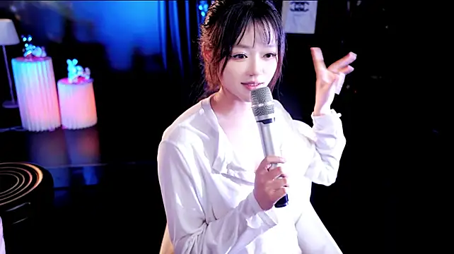 KoiMian-'s Live XXX Chat
