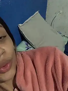 Loirinha_Safadinha69 Adlı Modelin Web Kamerası Şovu