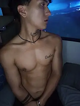 Chat +18 de KAIL_UX ao vivo