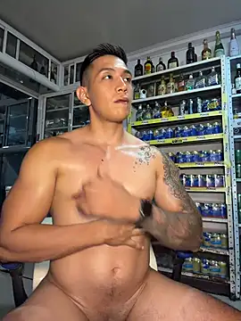 แชท XXX สดของ OliverWest04