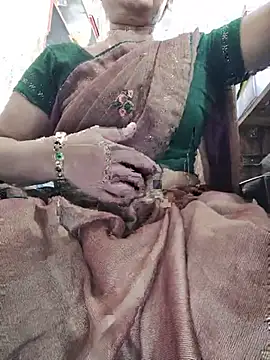 Živý XXX chat indianhotwife639