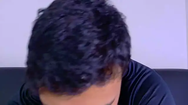 Czat XXX na żywo – TylerWest_