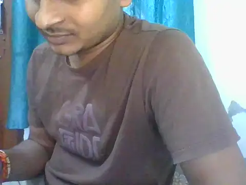 XXX chat uživo modela Sumit_LkO