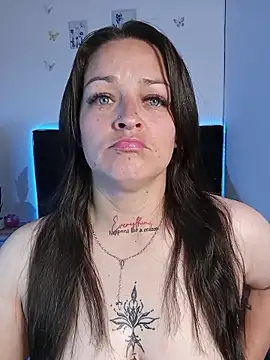 Isa_bluee's Live XXX Chat