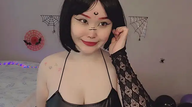 tsunade_chan's Live XXX Chat