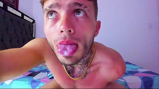Chat XXX en directo de zeus_eddy
