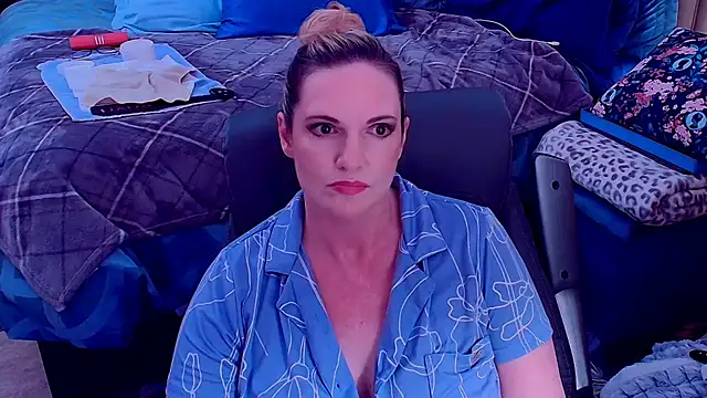 ninajaymes 现场XXX聊天