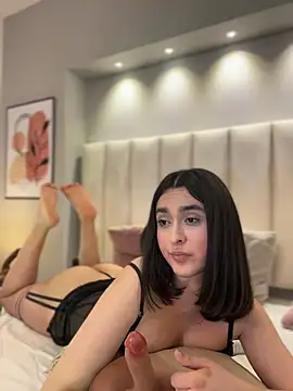 Živý XXX chat MiahWindsor