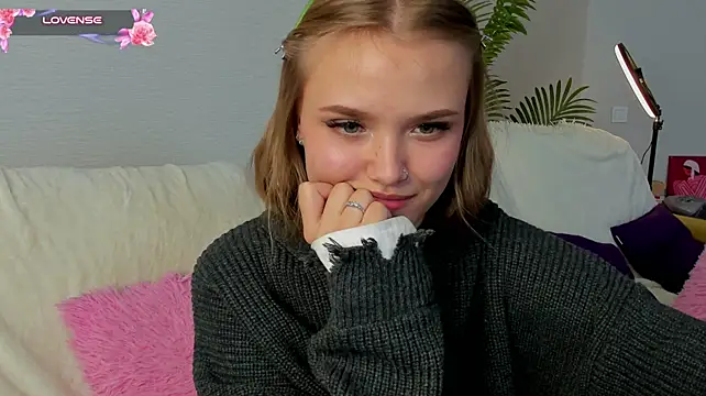 flooora_0 Live XXX-Chat