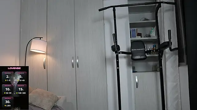 Chat +18 de Paradise_boy__ ao vivo