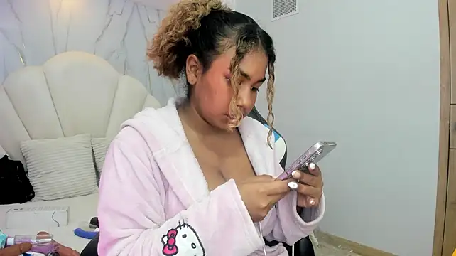 Lizzie_Williams_ élő XXX-chatje