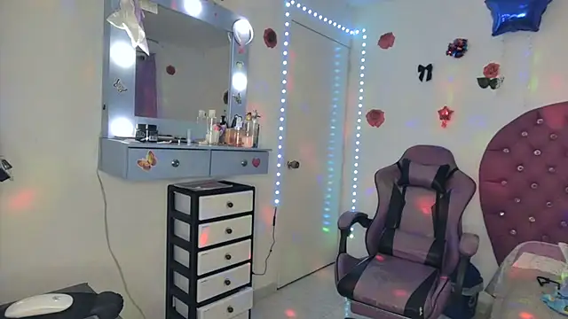 Živý XXX chat soffy_rosses