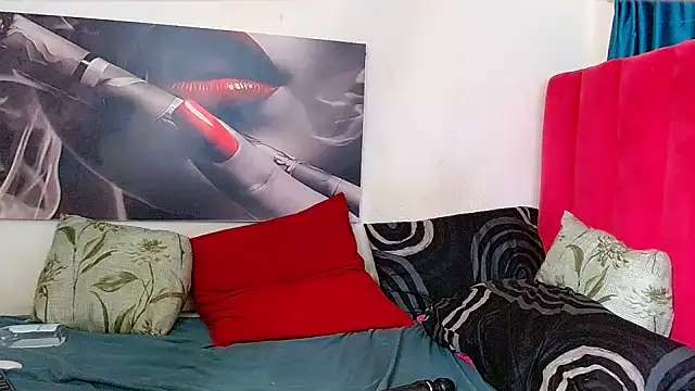 Lisa-001's Live XXX Chat