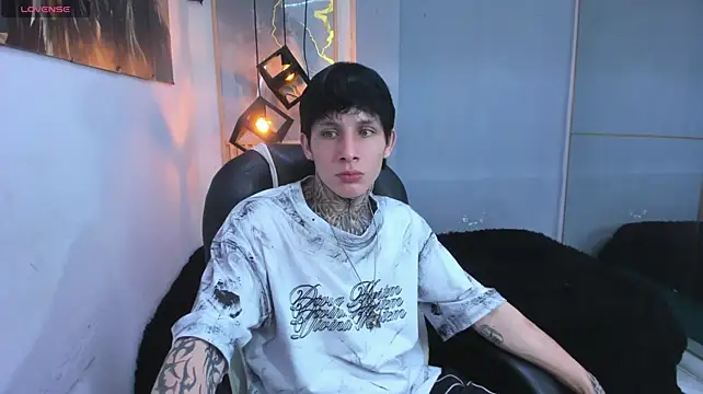 Cry_thereal Chat XXX live