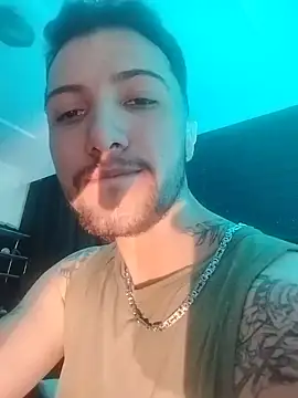 Thiag0FTM's Live XXX Chat