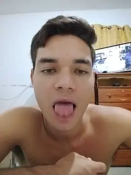 XxRicardoxX_ webcam show