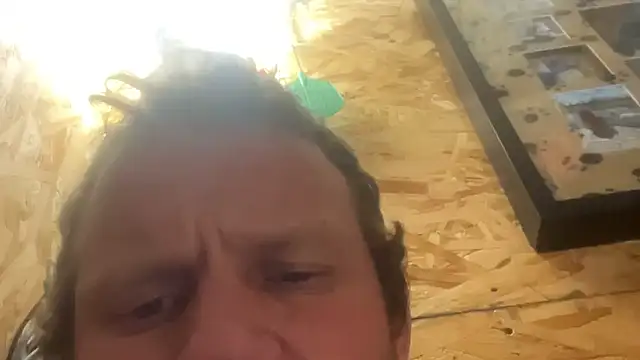 IDGAF-INDB2 Live XXX-Chat