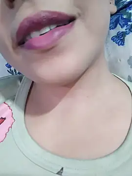 Živý XXX chat Anki-doll