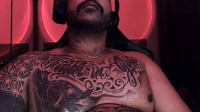 aleparrudo Chat XXX in diretta