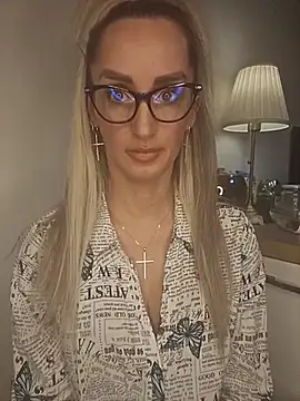 IsabelleEthan XXX чат на живо