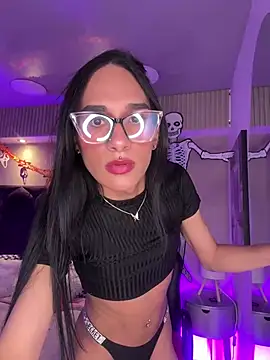 Saam_Sky's Live XXX Chat