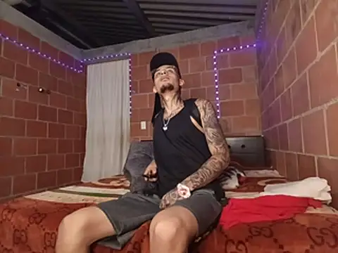 maxt_ Chat XXX in diretta