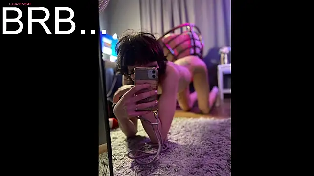 Chat +18 de SkinnyWinx ao vivo