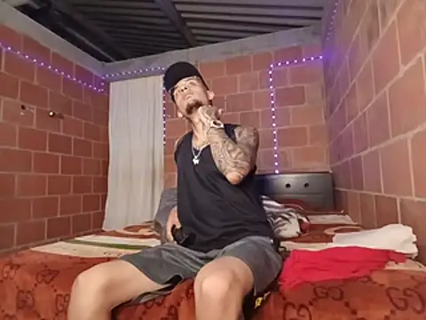 แชท XXX สดของ maxt_