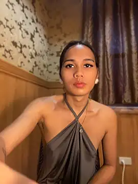 hugecock_kate Pertunjukan Webcam