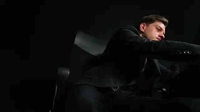 XXX chat uživo modela FelixStarkk