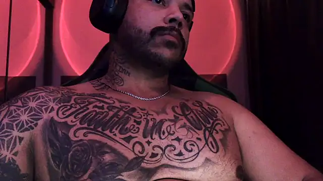aleparrudo 라이브 XXX 채팅