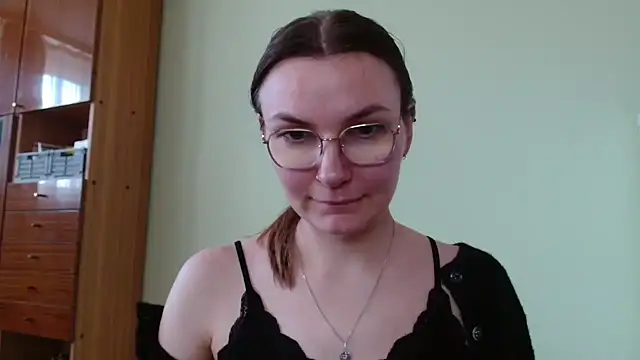 Chat +18 de LooveELLYx ao vivo