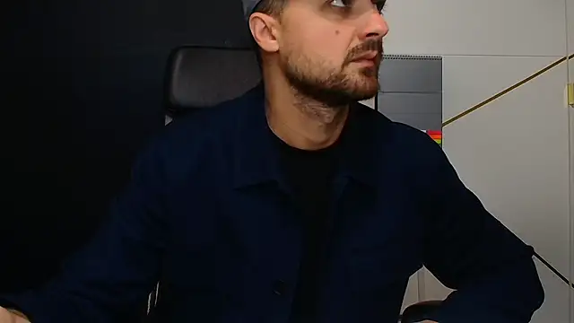 JamesMyerss live XXX chat