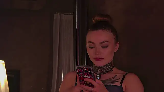 Chat XXX ao vivo de AriWild