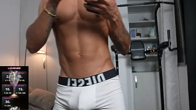Živý XXX chat Paradise_boy__