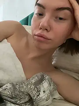 Lisaaa_Alisa Live XXX-Chat