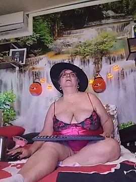 QueenPammy1 Chat XXX live